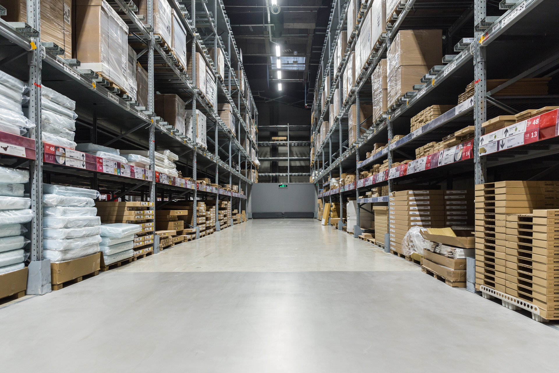 DHL备战荷兰年末包裹高峰 日处理量将激增至200万件 