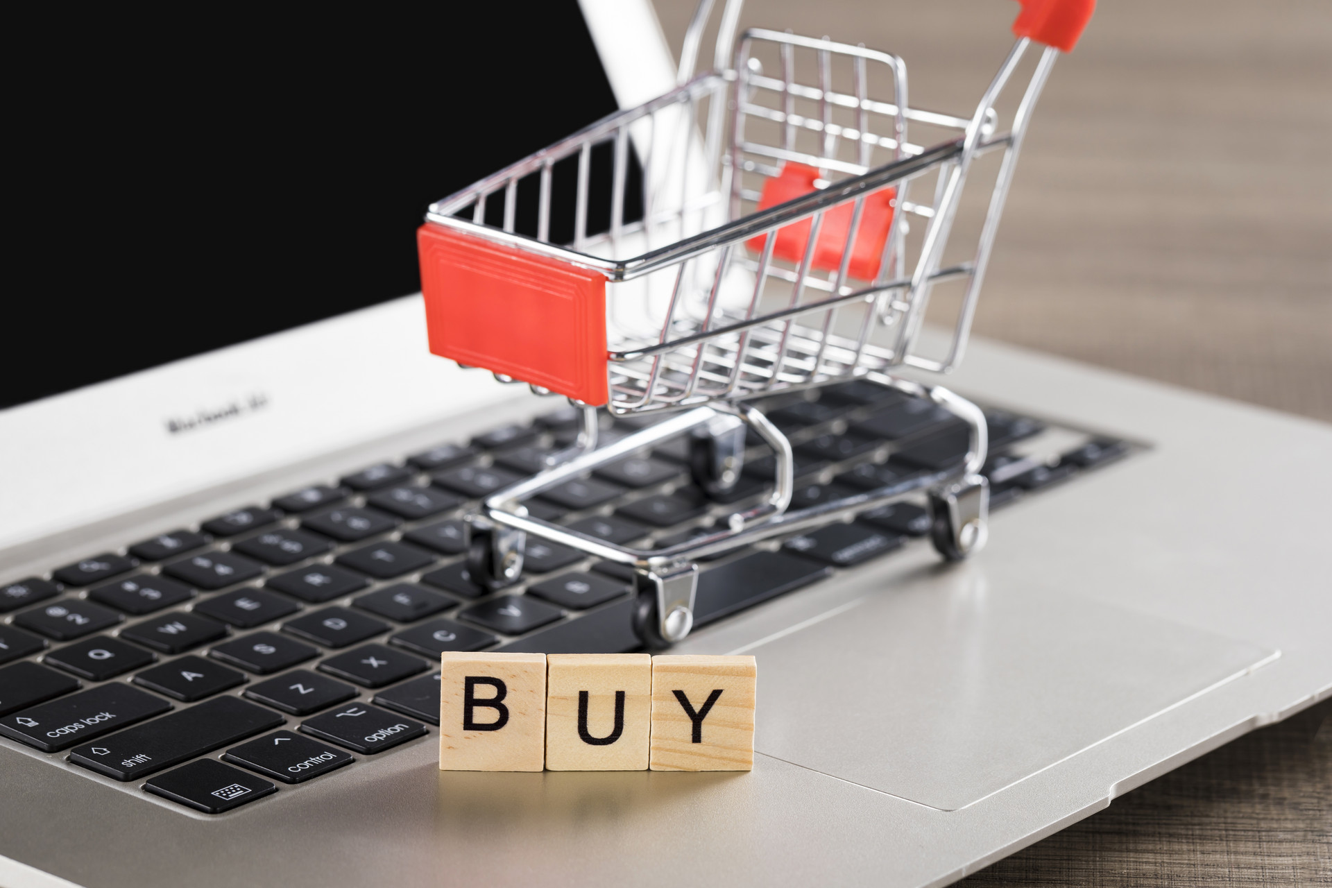 微信小店“优选联盟”2026年起收取10%带货技术服务费 设阶梯免佣缓冲期