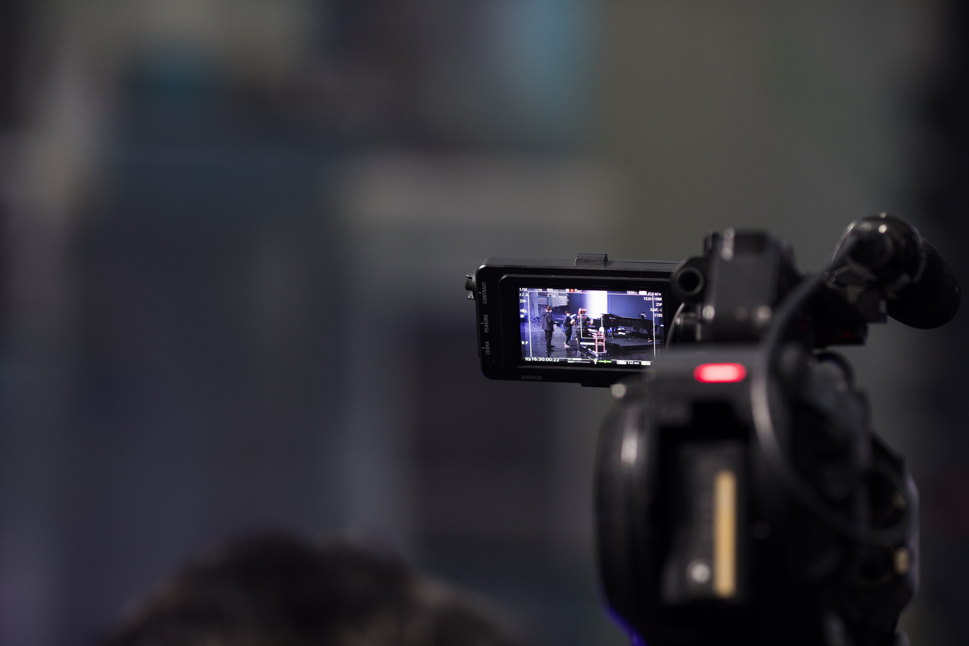 董宇辉2025年直播销售额超210亿