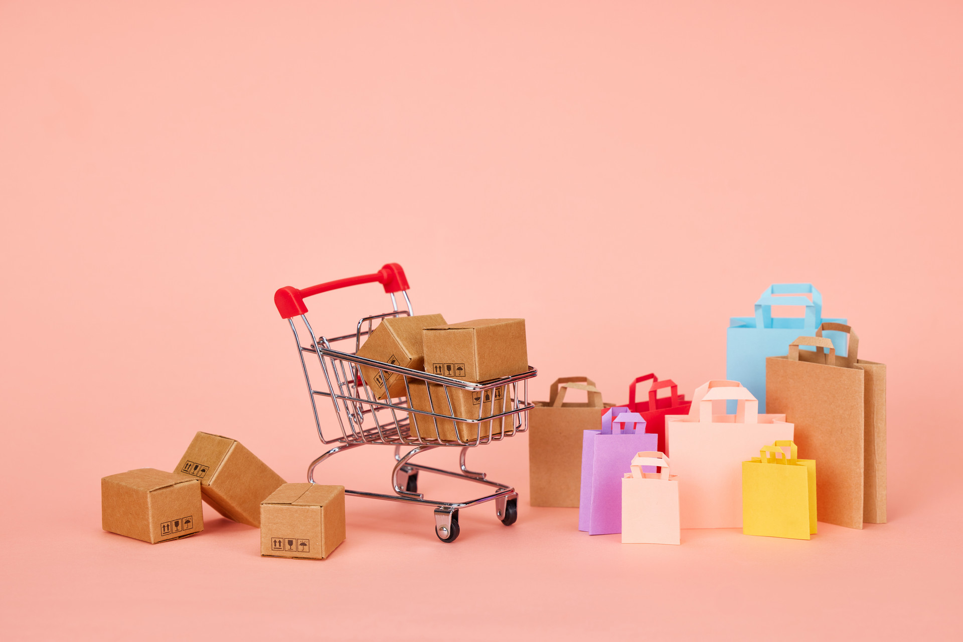 Shopify、Etsy打通AI购物渠道，商品自动接入谷歌与ChatGPT 