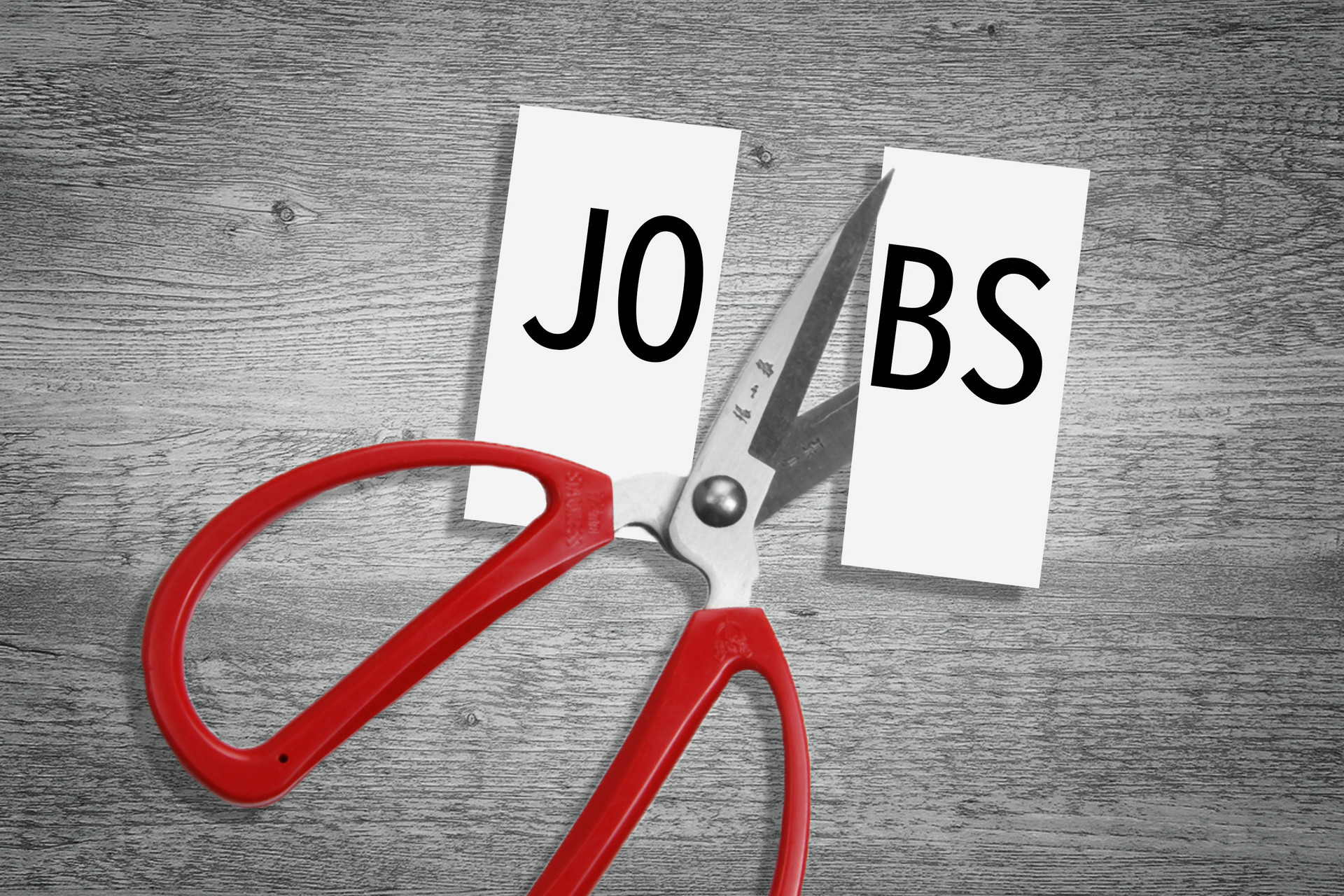 FedEx法国重组计划曝光：拟裁500人、关停17个站点  