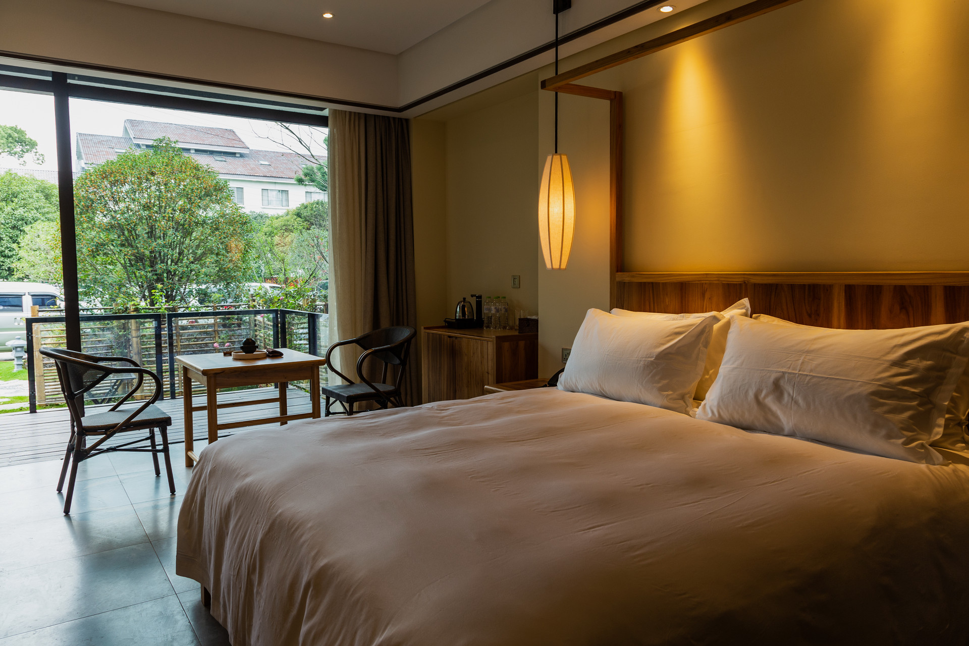 TikTok Shop与Bazaarvoice合作解决新品"零评价"难题，预计美国市场销售额达234亿美元